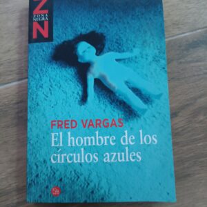 El hombre de los círculos azules